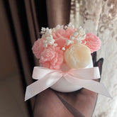فازة ورود شمعية معطرة
