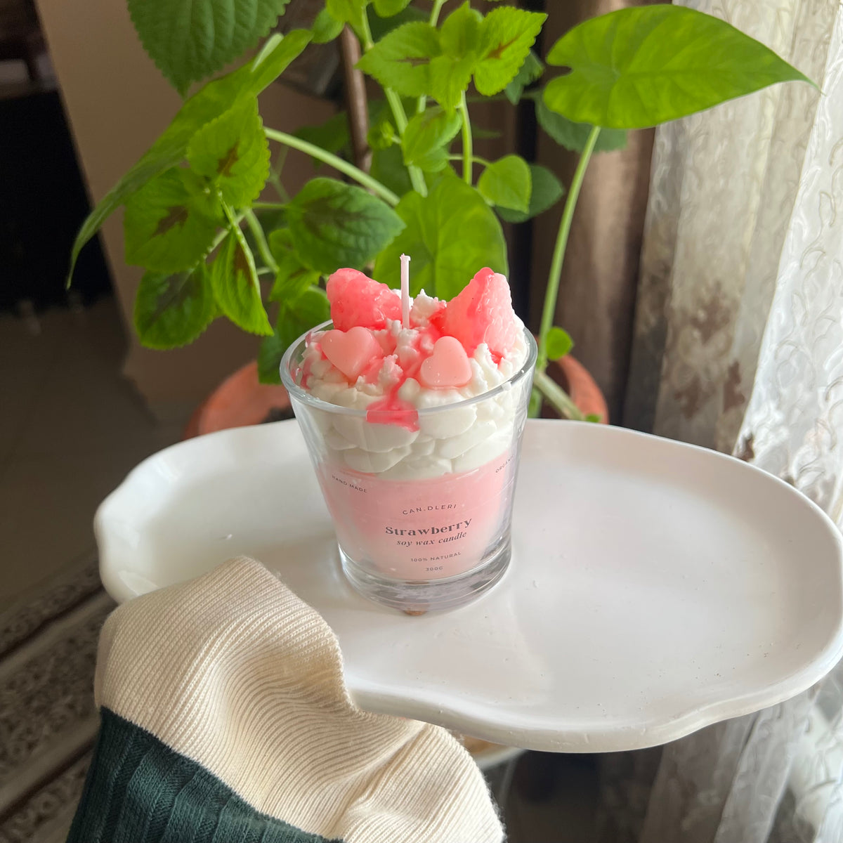 Candle dessert