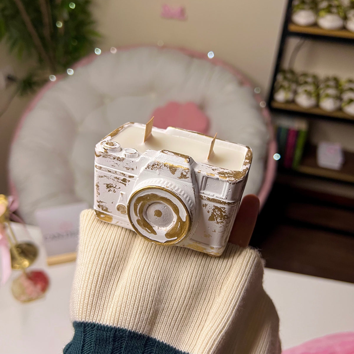 Vintage Camera Candle