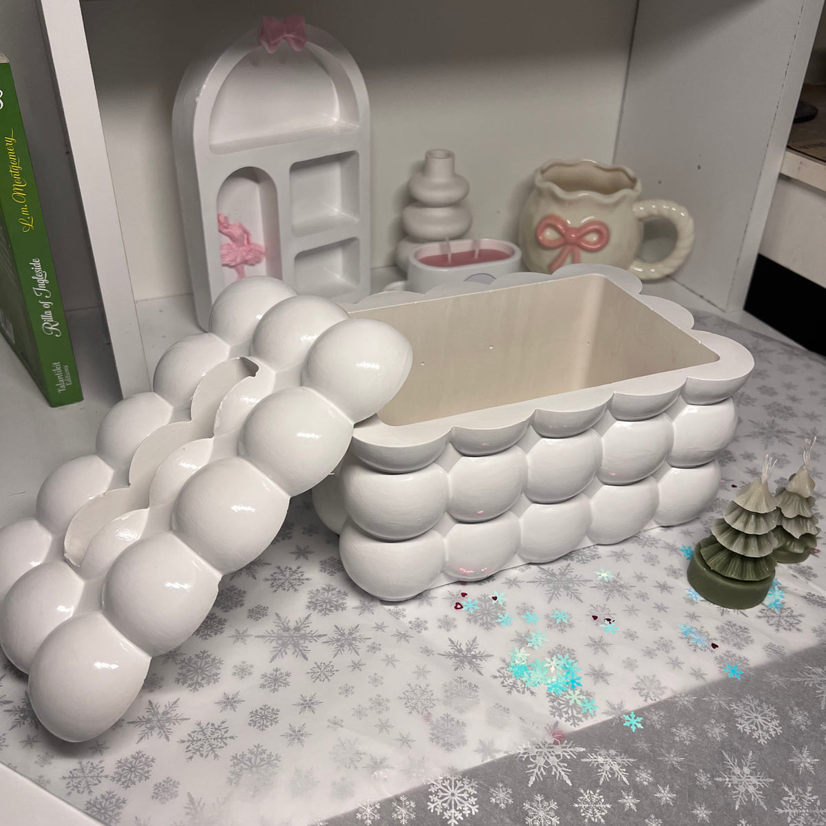 Tissue Box