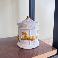 Royal candle jar