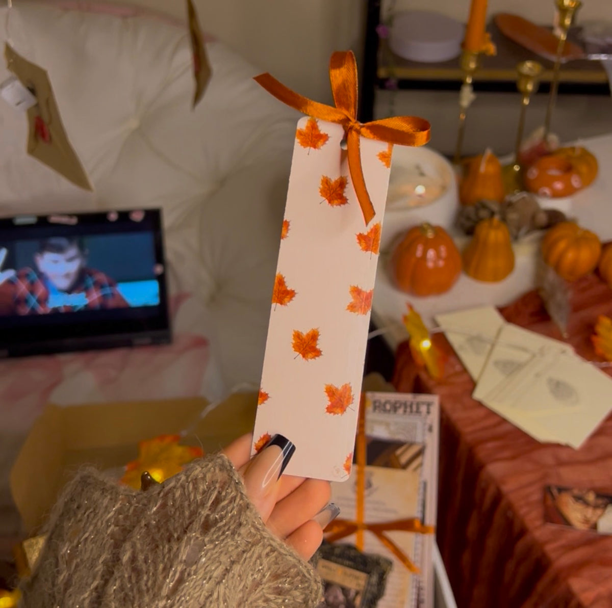 Autumn bookmark